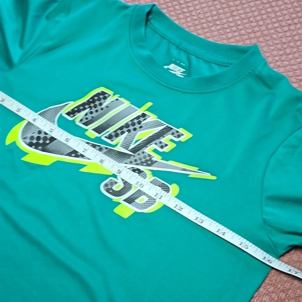 Nike Skateboarding Crew Neck Teal Dri-FIT T-Shirt - KIDS Size 10 -12 - Picture 6 of 8